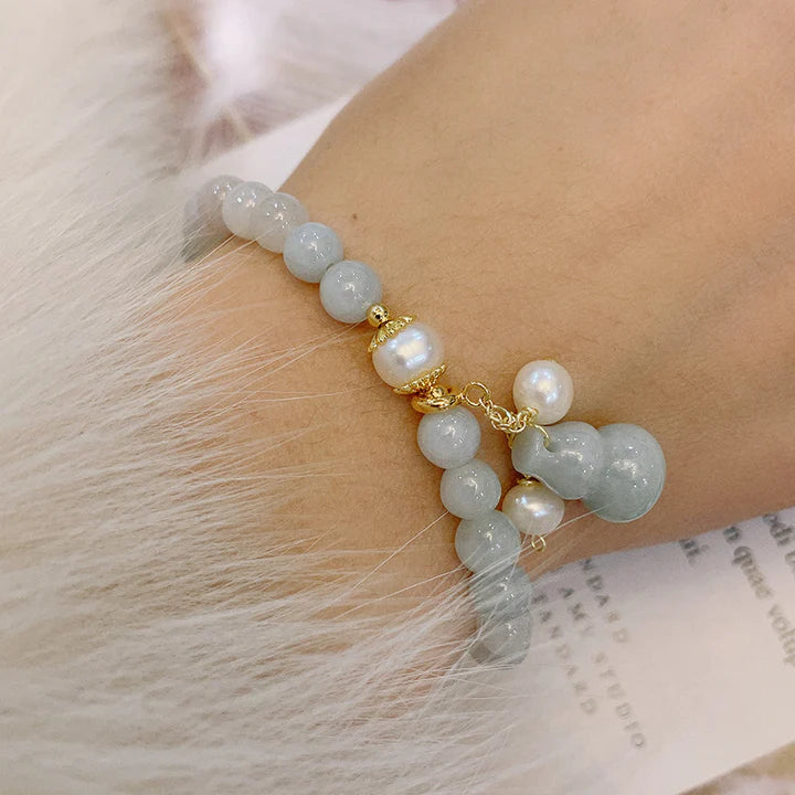 Light Green Jade Wu Lou Amulet Bracelet